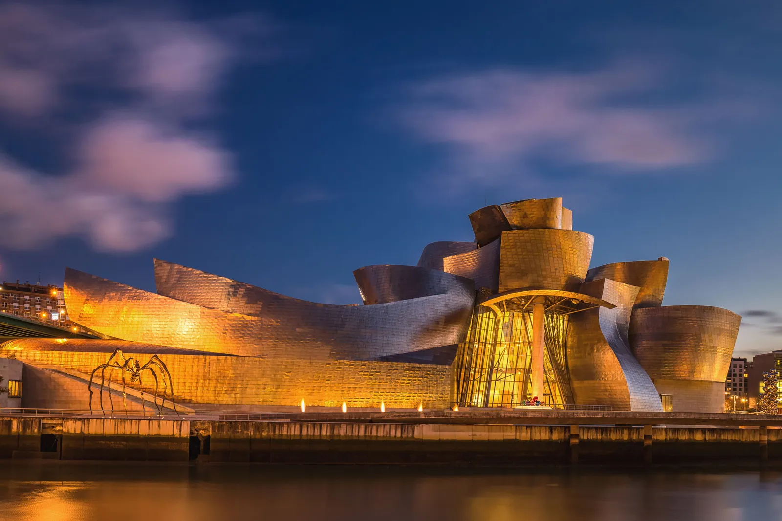 Bilbao, España — Viavora Travel